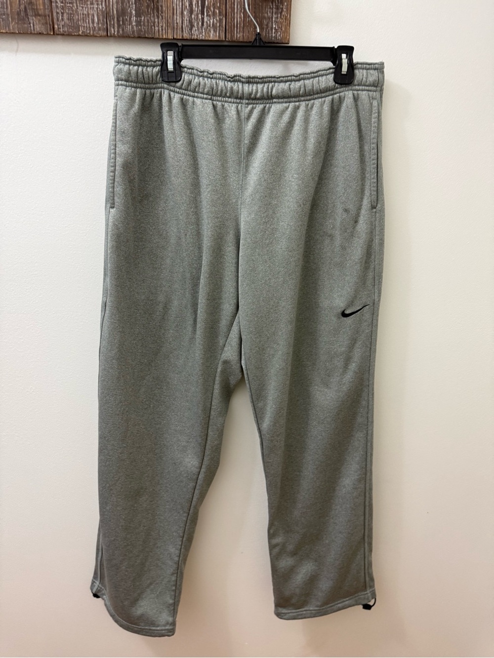 Nike Therma-FIT sweatpants